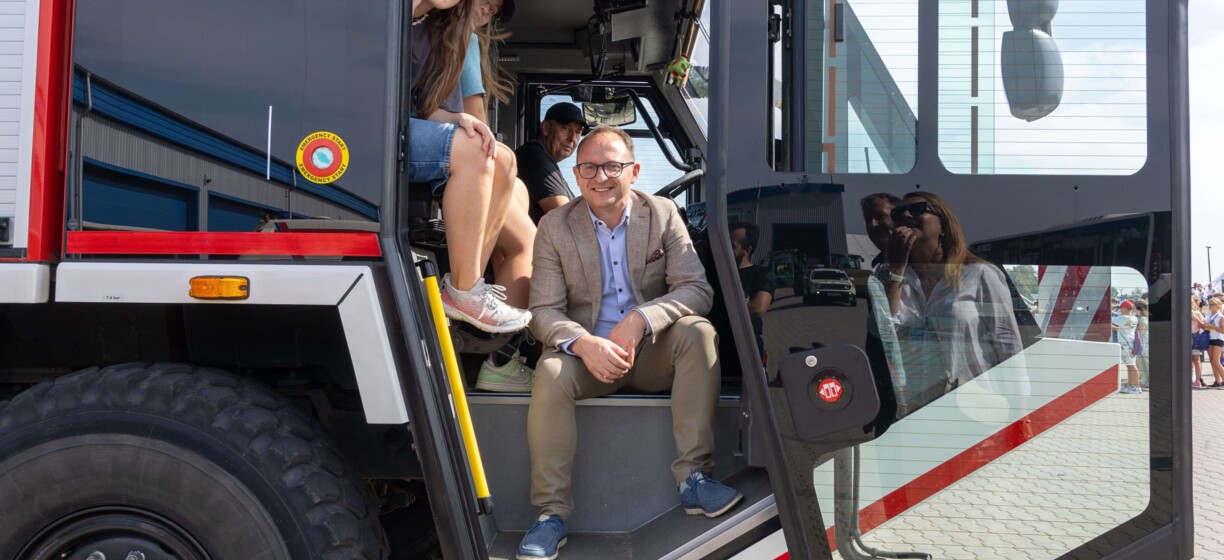 3_b7eaa30c93763fd916dc8ae8b0d490