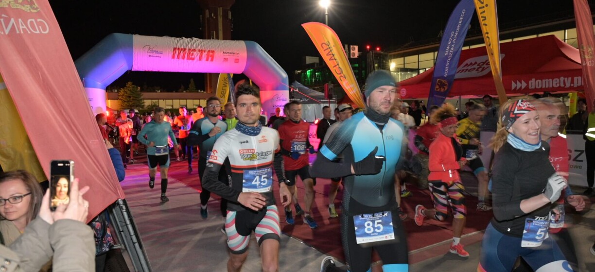 1_0ef1fa3fe3906bb80cf143283eaf8e