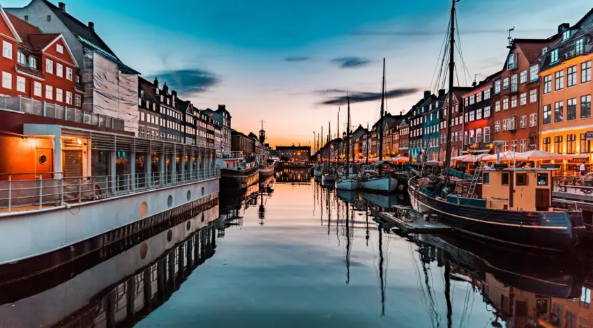 d31e704264f2f7cf9f68cfeb3df7ed