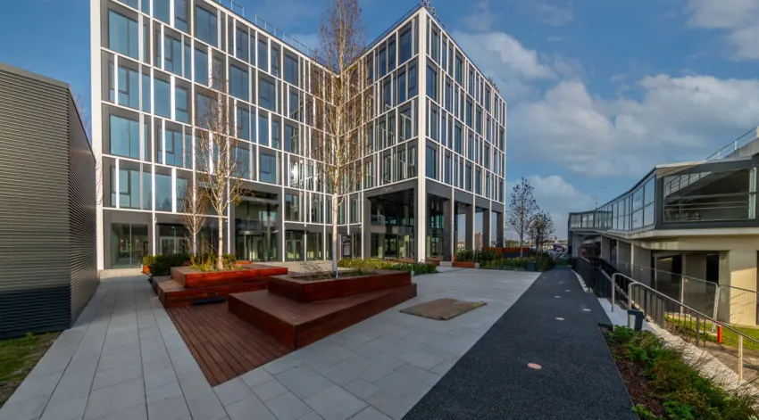 8fd98ed06839c81db35e1d72f8118c