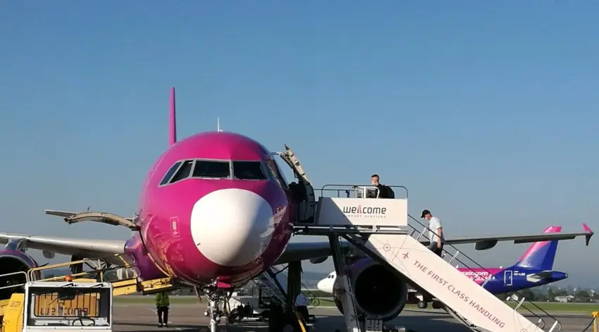 d9204735dedf73f9273f4d7f27b54b